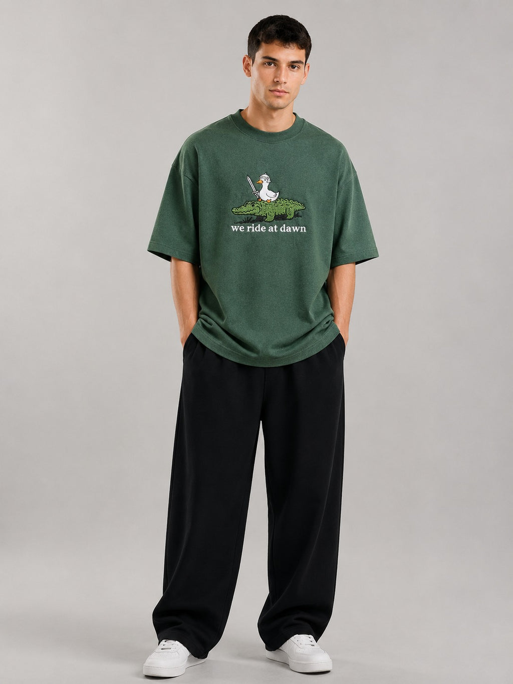 EMBROIDERY DAWN RIDER T-TSHIRT